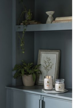 YANKEE CANDLE WOODLAND WEEKEND MEMORIES SIGNATURE STŘEDNÍ